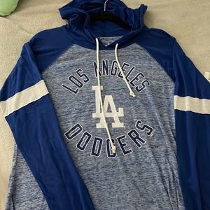 Women’s LA Dodgers long sleeve tee